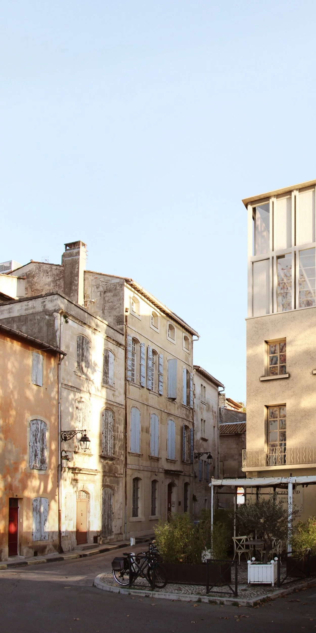 Librairie et Extension des bureaux Actes Sud